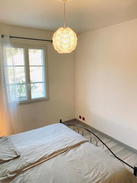 Jolie Maison De 110 M 2, Pour 6 Personnes, Au Calme, Avec Piscine Les Cordiers ภายนอก รูปภาพ